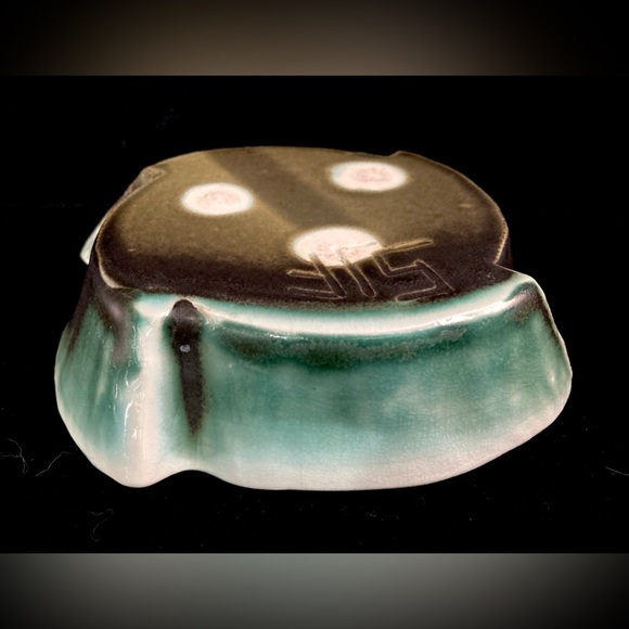 Signed Vintage Hand Thrown Studio Art Pottery Dish - Picture 11 of 16